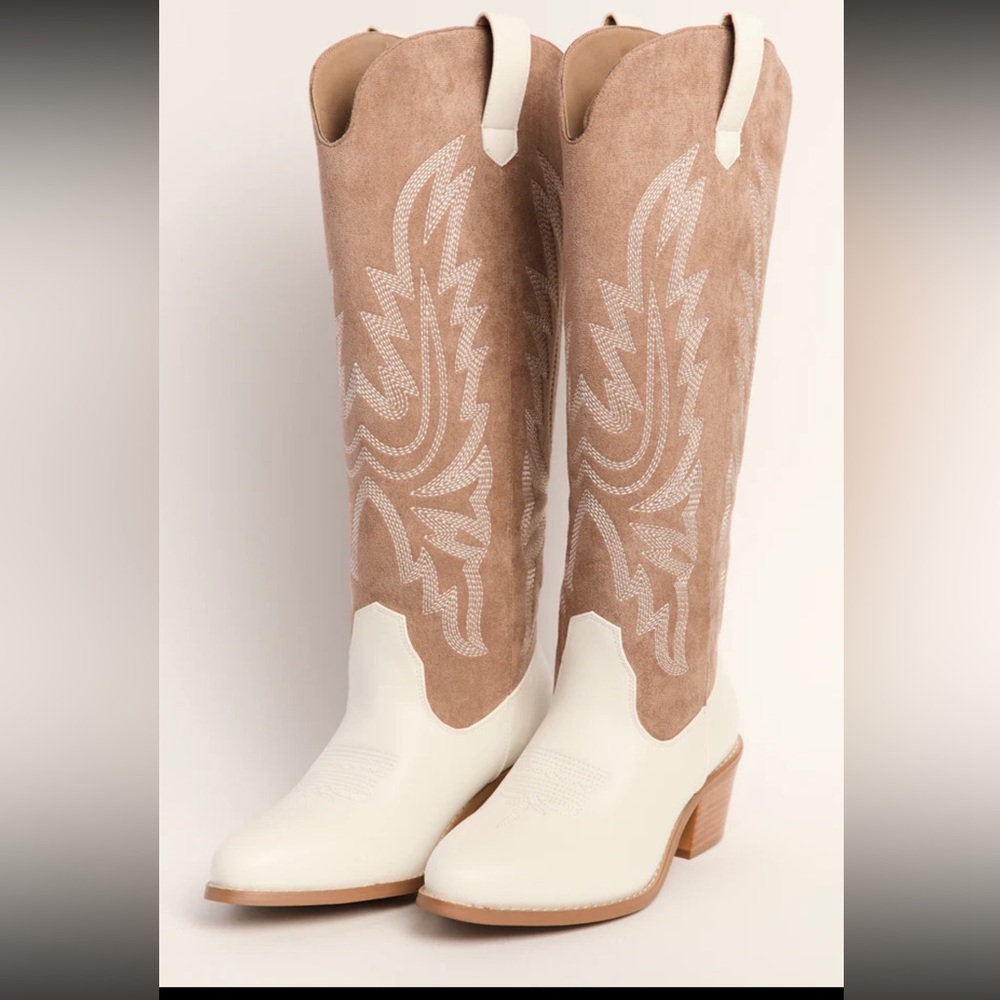 NIB PINK LILY-  boujee two tone boots size 8